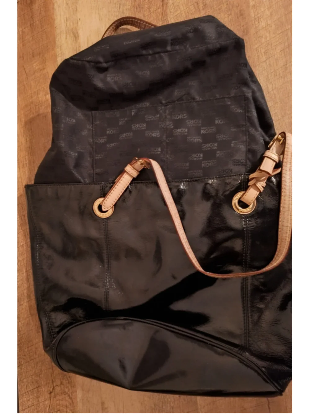 MICHAEL KORS Black MK Logo Monogrammed Patent Leather Tote Purse Handbag Medium